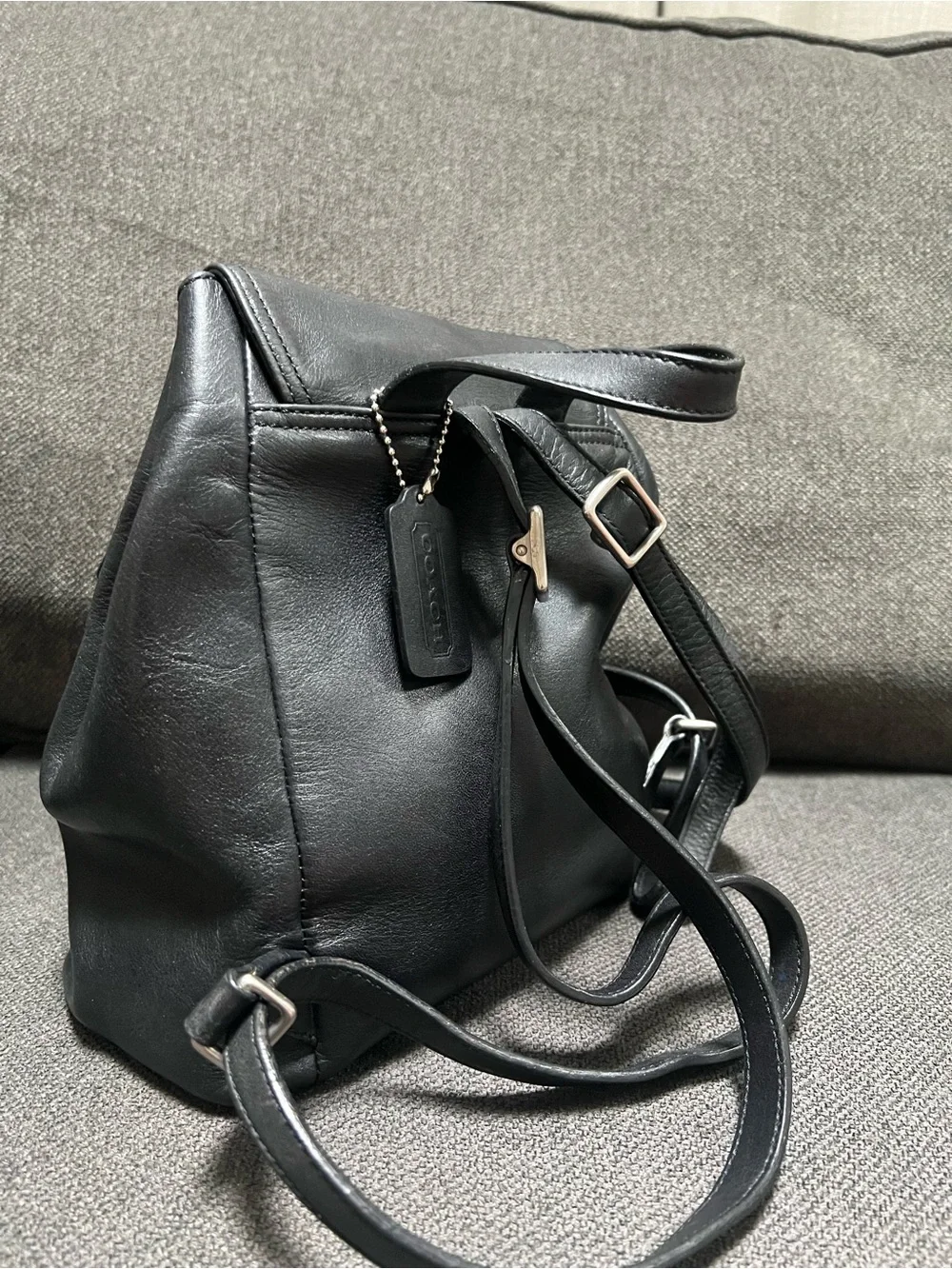 EXCELLENT CONDITION Coach Black Leather DayPack Back pack - Authentic! - Picture 2 of 12